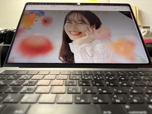 SplashのWebサイトのトップページ