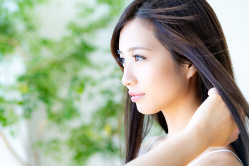 綺麗な髪の女性